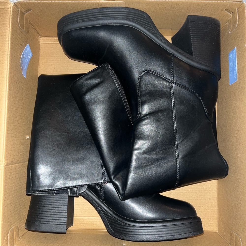 Chunky Black Heeled Boots